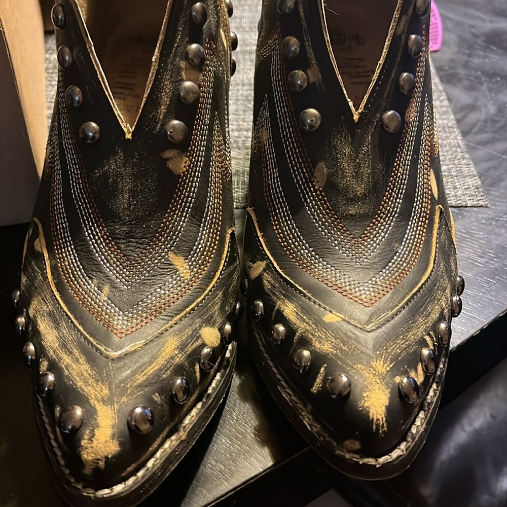 Handmade circle boots - Picture 6 of 12